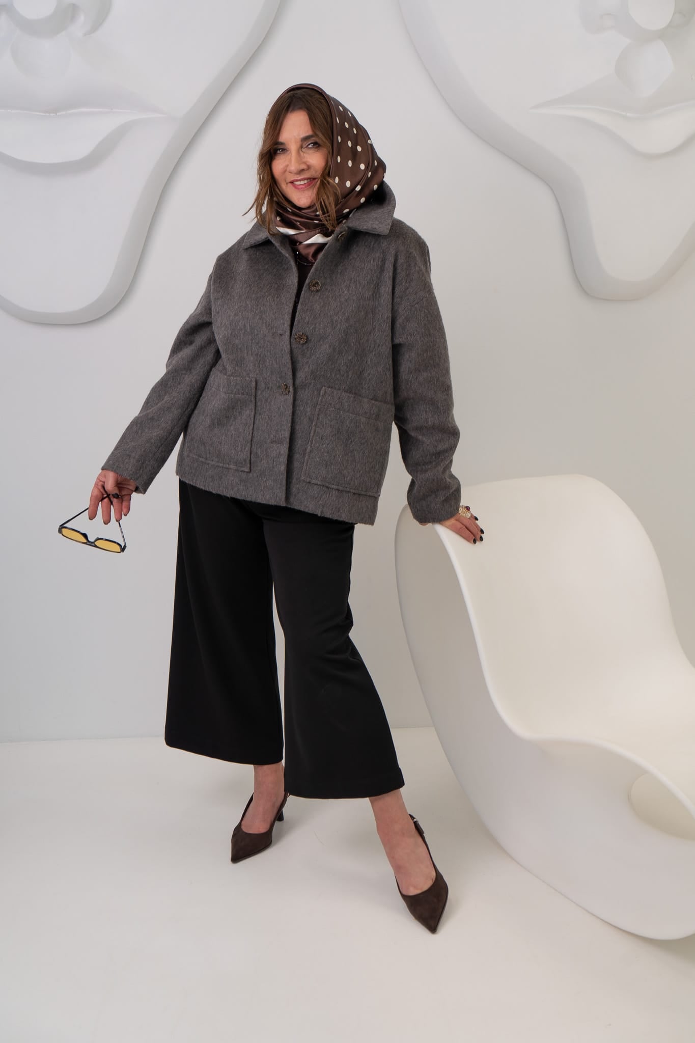 Brūni pelēka rudens jaka