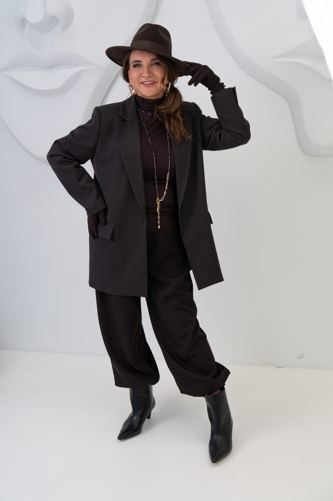 Latvijā radītas harēma tipa bikses