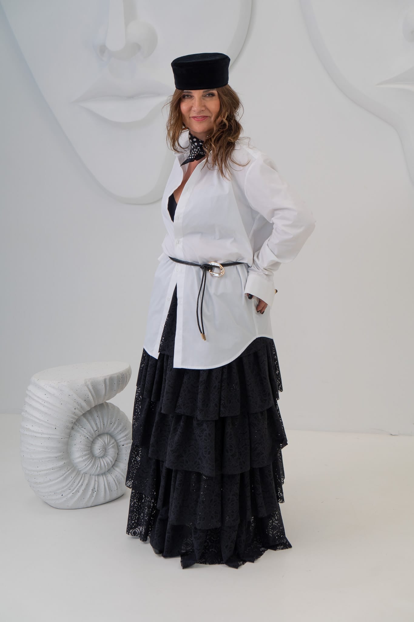 Svārki ar volāniem